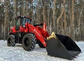 Фронтальный погрузчик REDSTAR 632