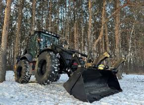 Экскаватор-погрузчик REDSTAR WZM 4PRO